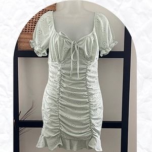 Justify Women's Green Tie Front Neck Puff Short Sleeve Bodycon Mini Dress Size M